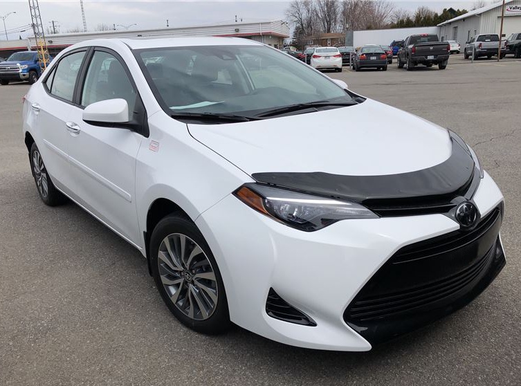 2020 toyota corolla hood deflector